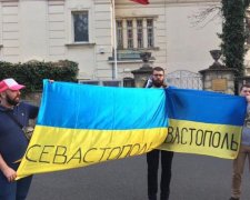 Сміливий вчинок патріота в Криму розбурхав мережу