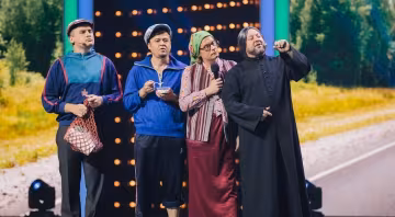 Юрій Ткач з "Квартал 95" любить перуки і жіночий одяг, а Кошовий — гідрокостюм у ванні