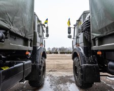 Велика корпорація допомогла українським воїнам сотнями автомобілів