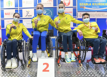 Паралімпійська збірна команда з фехтування, фото з фейсбук