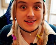 Відібрав толерантність і золото: трансвестит поглумився над продавщицею