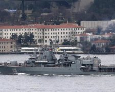 Украинский флаг держали до последнего: военная драма об аннексии Крыма