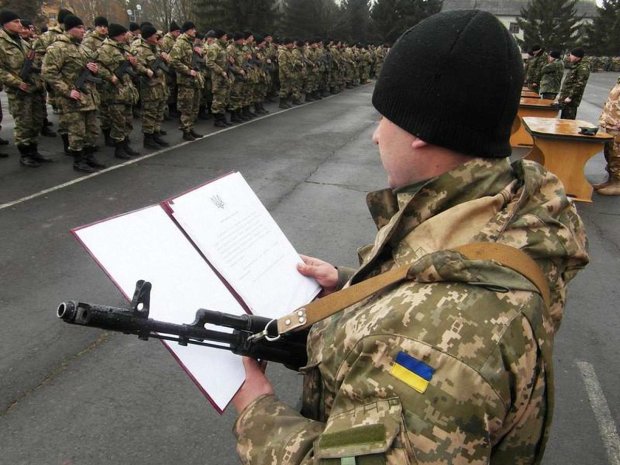 Нові правила призову в армію: нардепи вирішили добити українців