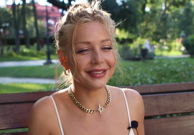 Тина Кароль, кадр из видео