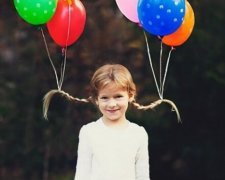 На Западе дети празднуют день сумасшедших волос