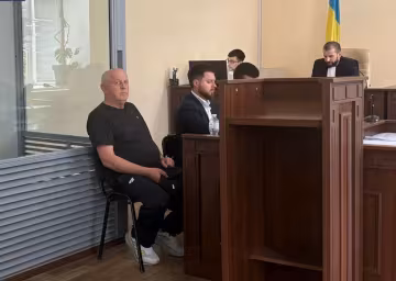 ЗМІ: Активісти «не помічають», що батько затриманого НАБУшника чекає приходу путіна і підтримує рф
