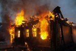 У жахливій пожежі на Дніпропетровщині живцем згоріла людина