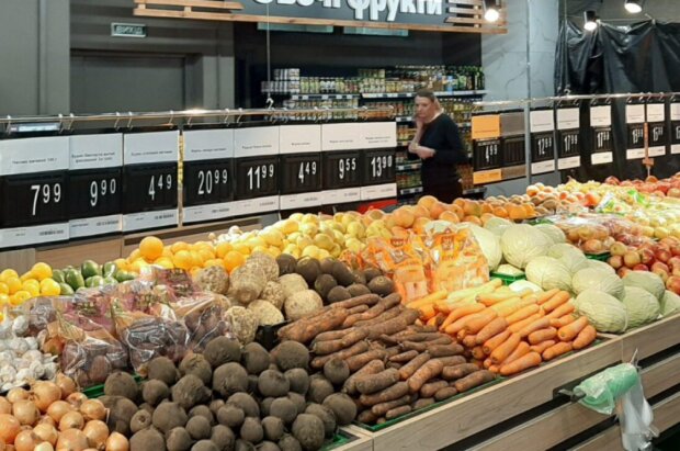Овощи в супермаркете, скриншот: YouTube