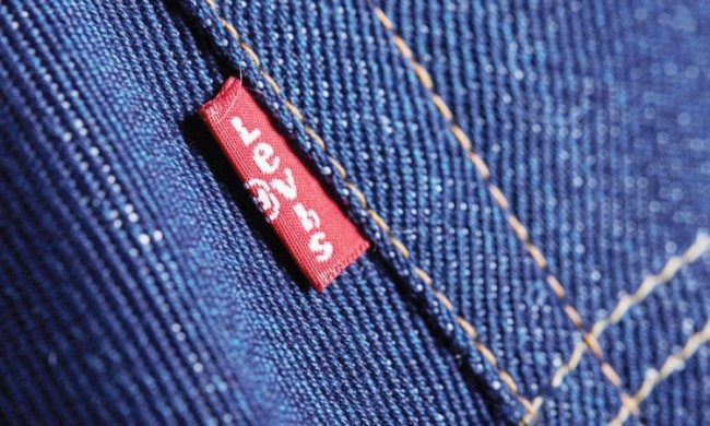 Levi's створив джинси на всі випадки життя з блискавкою ззаду