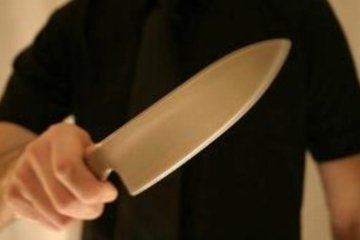 На Ровенщине пациент больницы перерезал себе горло