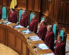 Украинцам рассказали, кто теперь заправляет в суде