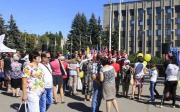 Слов'янські копи пожаліли українофобів