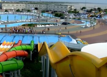 Аквапарк в Кирилловке, скриншот с видео