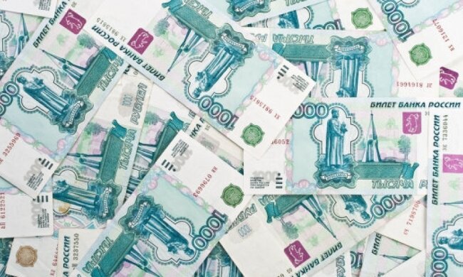 В Днепродзержинске задержали фальшивомонетчика с российскими рублями