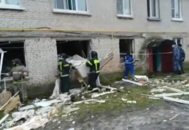 Взрыв самогонного аппарата в Александровке, фото: Telegram-канал "Life Shot"
