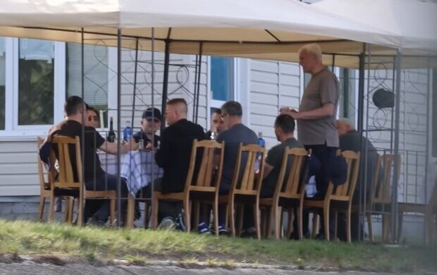 застілля чиновників КМДА у день жалоби