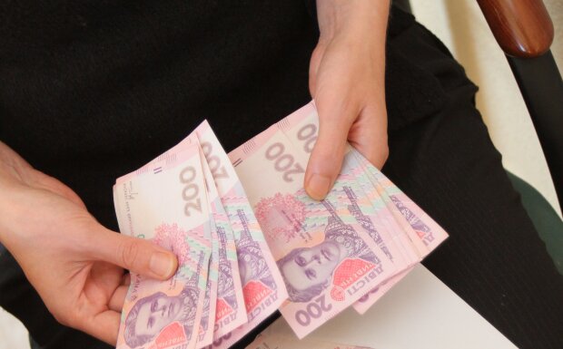 С 1 марта в Украине увеличат пособие по безработице, кому сколько выплатят