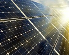 В Україні з'явилася школа на сонячних батареях