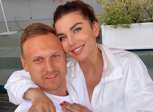 Анна Седокова и Янис Тимма, фото - https://www.instagram.com/annasedokova/