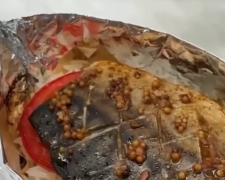 Запечена скумбрія, кадр з відео