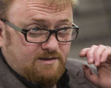 Геї розписали обличчя одіозному депутату Мілонову