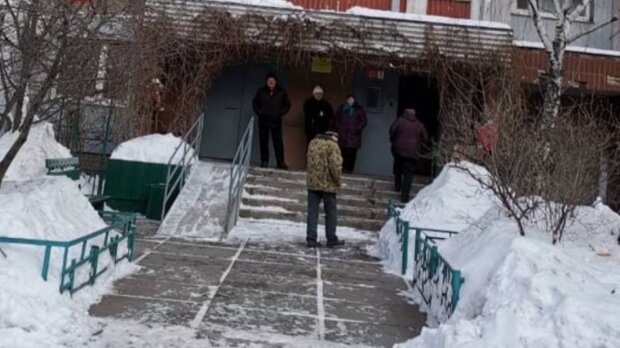 девушка выпала с балкона, фото Киев Оперативный