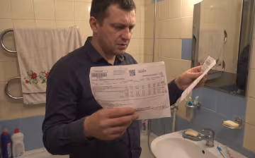 Платіжки за воду. Фото: згенероване ШІ