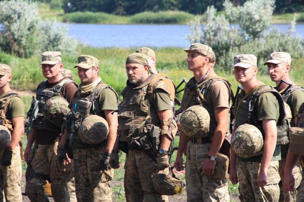 Разведение сил на Донбассе: что происходит в Станице Луганской прямо сейчас