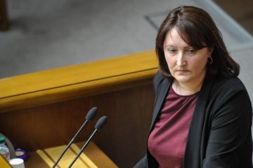 Корчак удержалась в кресле главы НАПК     