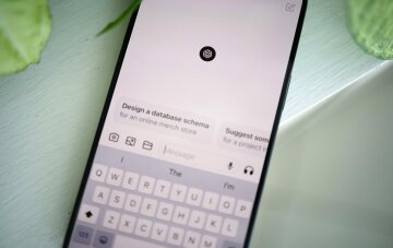 OpenAI вимикає DALL-E у ChatGPT