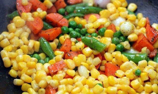 Хозяйкам на заметку: как правильно приготовить кукурузу