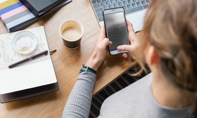 Техника в кредит: телефон обошелся украинке по цене квартиры