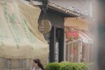 У Тернополі хитрий бізнесмен захопив власне кафе в масці і з автоматом - афера гідна "Оскара"
