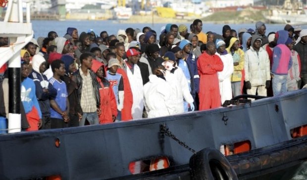Вблизи итальянского побережья спасли 1700 мигрантов 