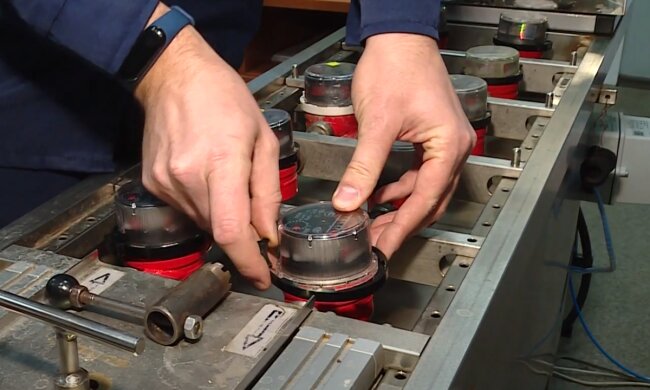 Поверка счетчиков. Фото: скрин youtube