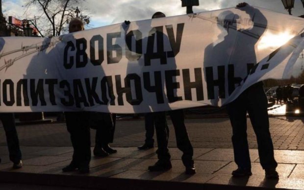 День пам'яті політв'язнів: Кремль знову перетворився на машину для репресій