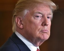 Противники Трампа атакували президентський кортеж у Флориді