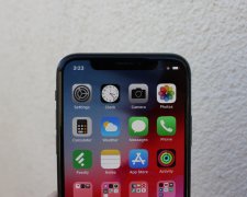 Недбалість Apple залишила власників iPhone без інтернету