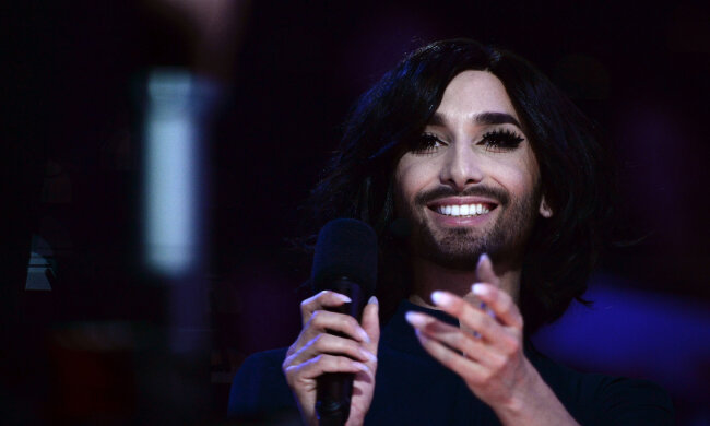 Кончіта Вурст, Лайф