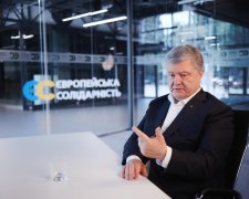 Жадность или жесткая "экономия": Порошенко рассказал, куда тратил деньги на самом деле, но...