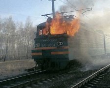 Под Одессой сгорел электровоз поезда Ужгород-Одесса 