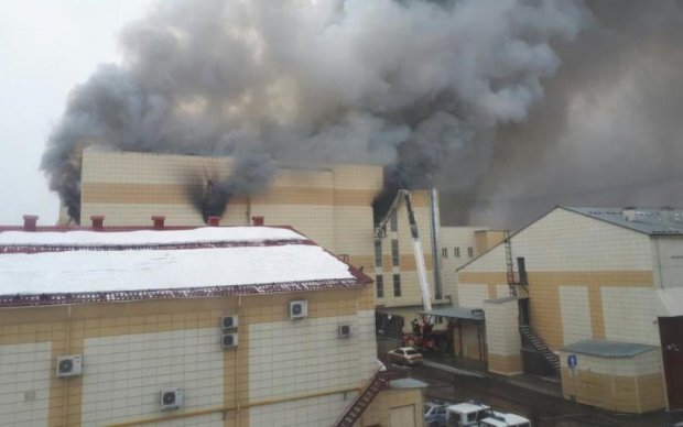 Пекло виглядає як Росія сьогодні: що замовчують про пожежу в Кемерово