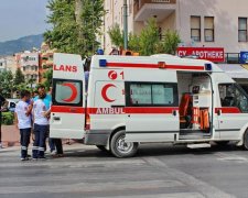 Автобус з військовими потрапив у моторошну ДТП, десятки постраждалих