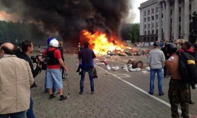 В Одессе эксгумируют жертв 2 мая