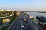 Київ не припиняє вражати: казковий дракон вийшов з глибин Дніпра, фото