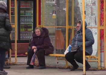 Пенсіонери. Фото: скрін youtube