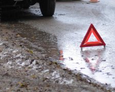 "Втомлений" Шулявський міст продовжує псувати життя водіям