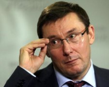 Луценко рассказал, кто следующим потеряет неприкосновенность