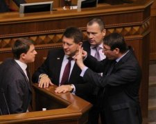 У Луценко рассказали, сколько наворовал одиозный нардеп