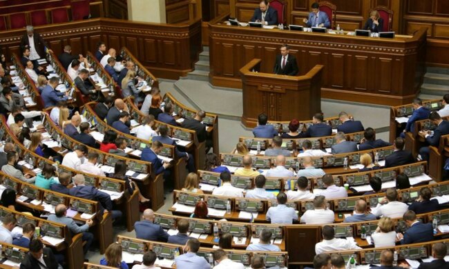 Нова Рада отримала першу зарплату: на скільки поповнилися гаманці одеських нардепів